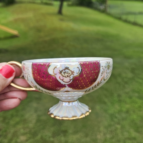 Royal Sealy Fine China Tea Cup & Saucer Iridescent Gold Burgundy & White - Picture 5 of 9